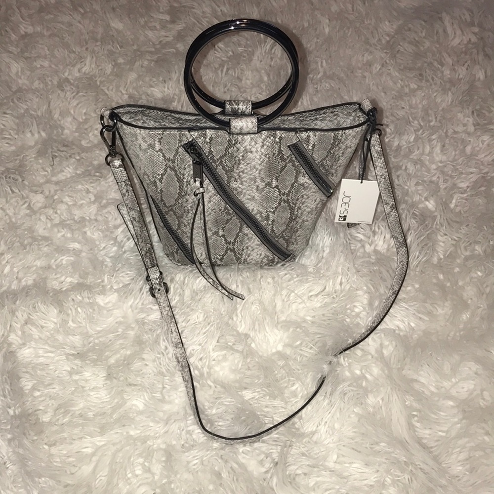 🔥Joe’s trendy crossbody/shoulder handbag🔥